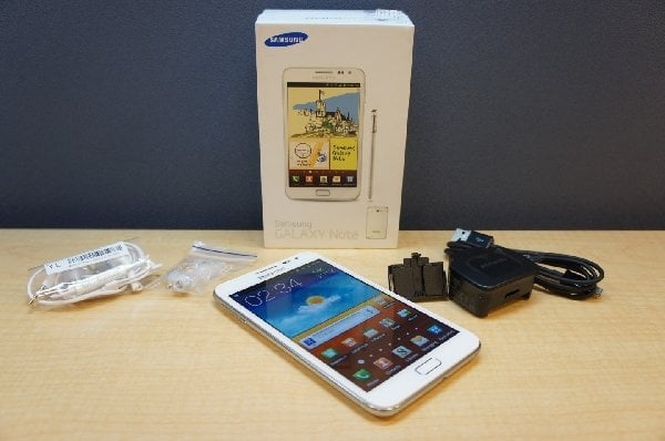 Samsung Galaxy Note N7000 Quadband 3G GPS Unlocked Phone